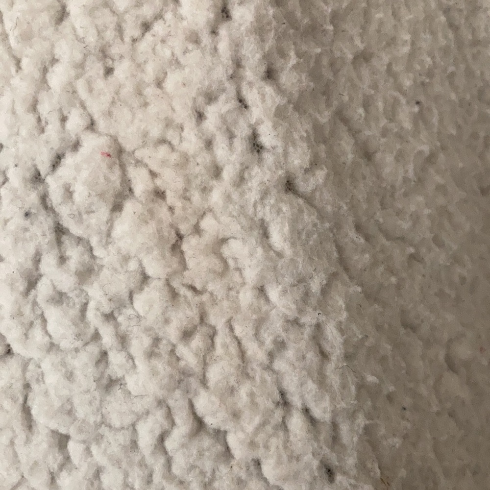 Paper Crane Plaid Sherpa Vest - Picture 15 of 16